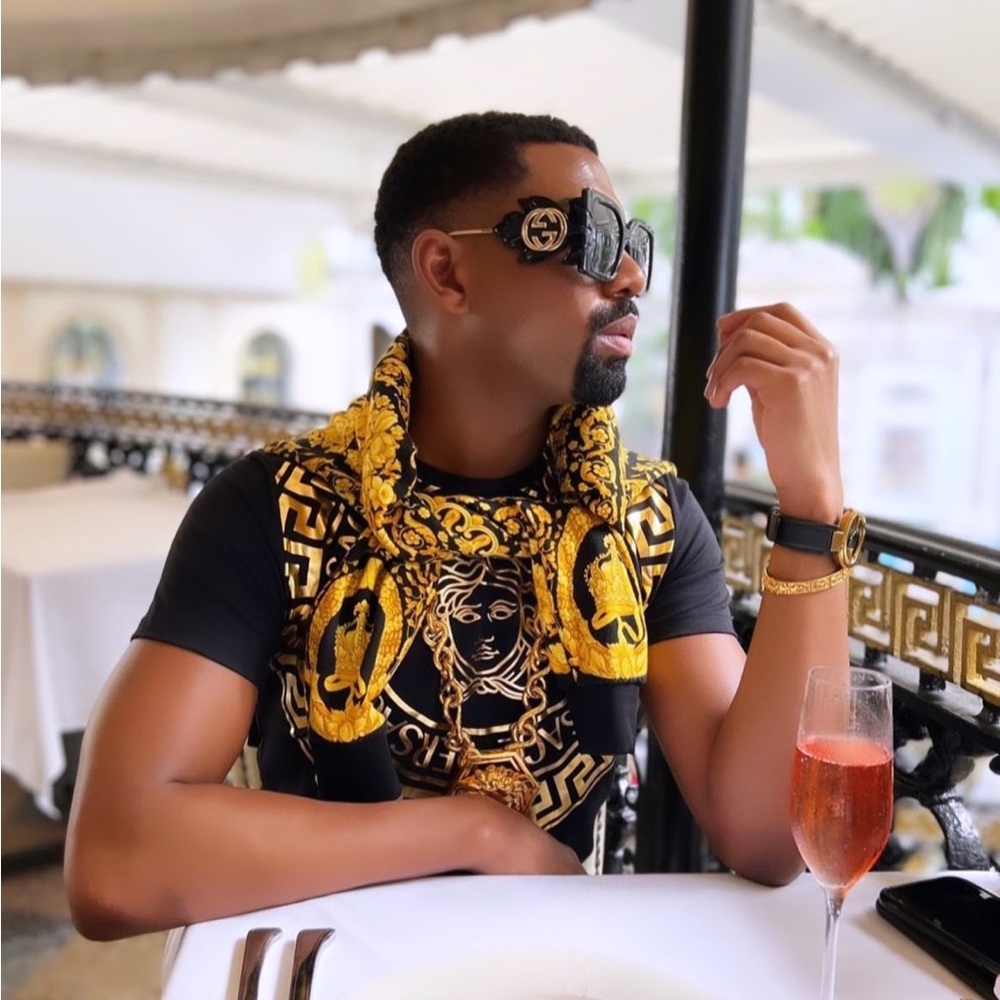 VERSACE GEAR TRADE